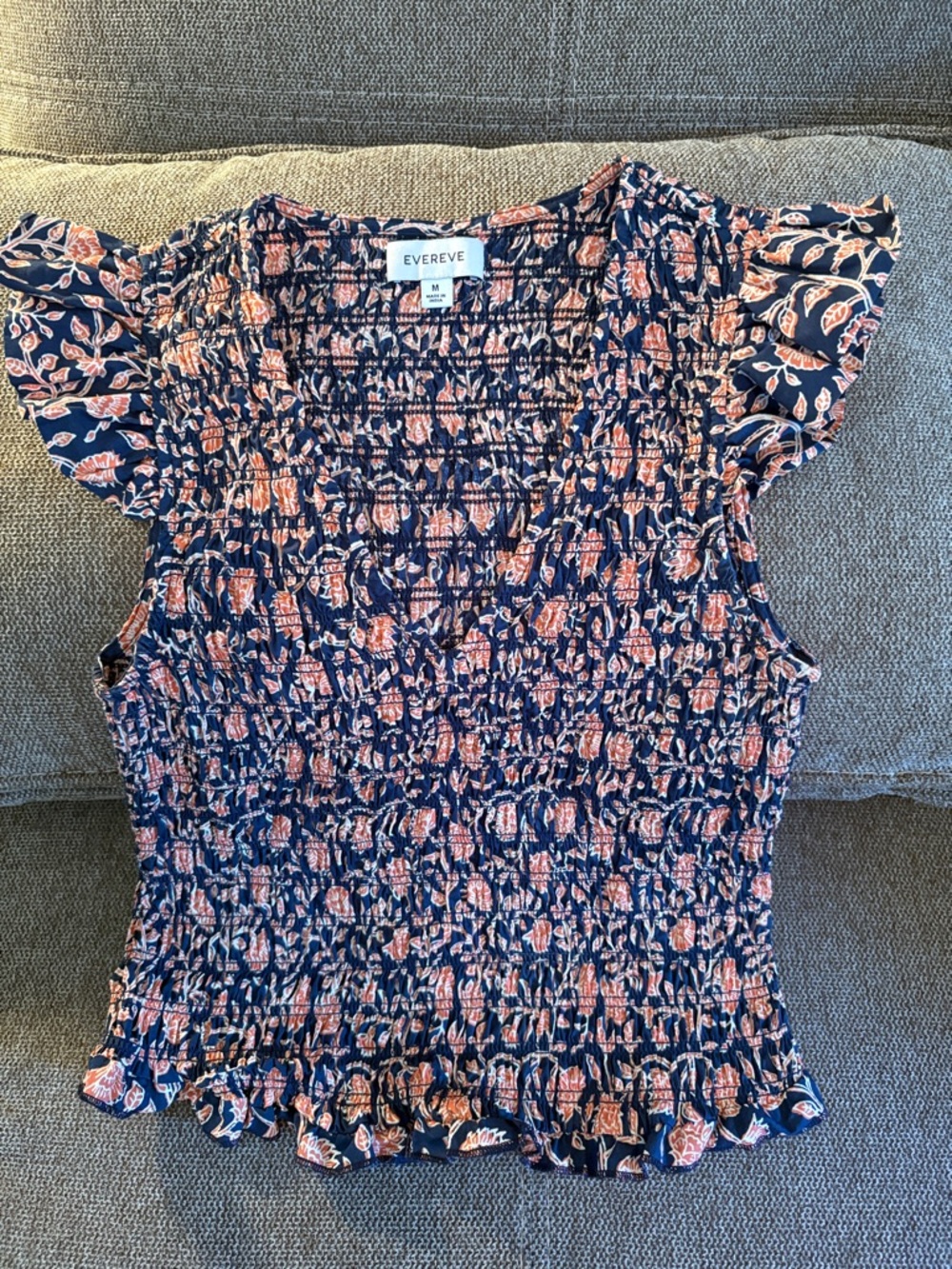 Evereve Navy & Coral Floral Smocked Flutter Sleeve Blouse